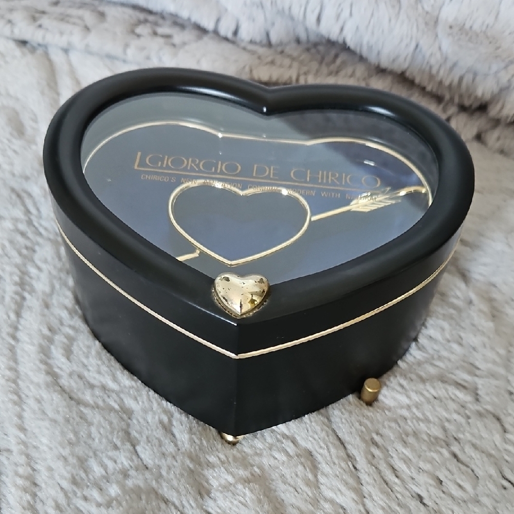 Black Heart-Shaped Jewelry Box